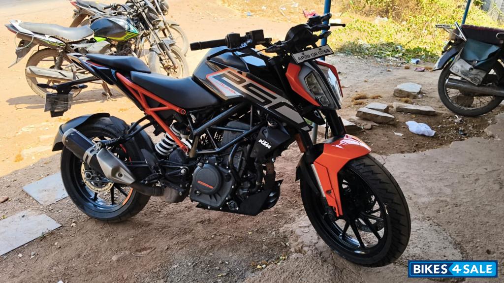 KTM Duke 250 2022