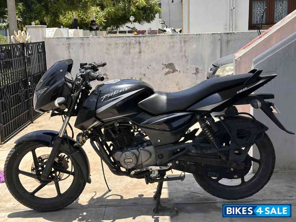 Bajaj Pulsar 150