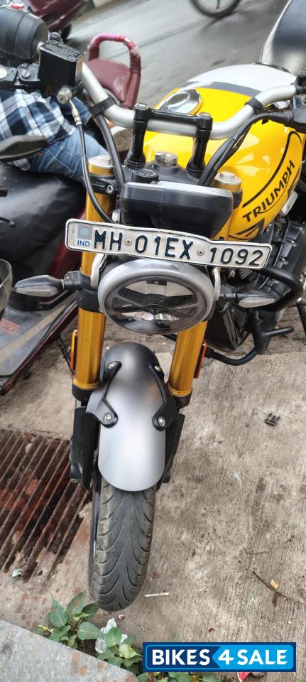 Racing Yellow Triumph Speed 400 2025 Racing Yellow Triumph Speed 400 2025