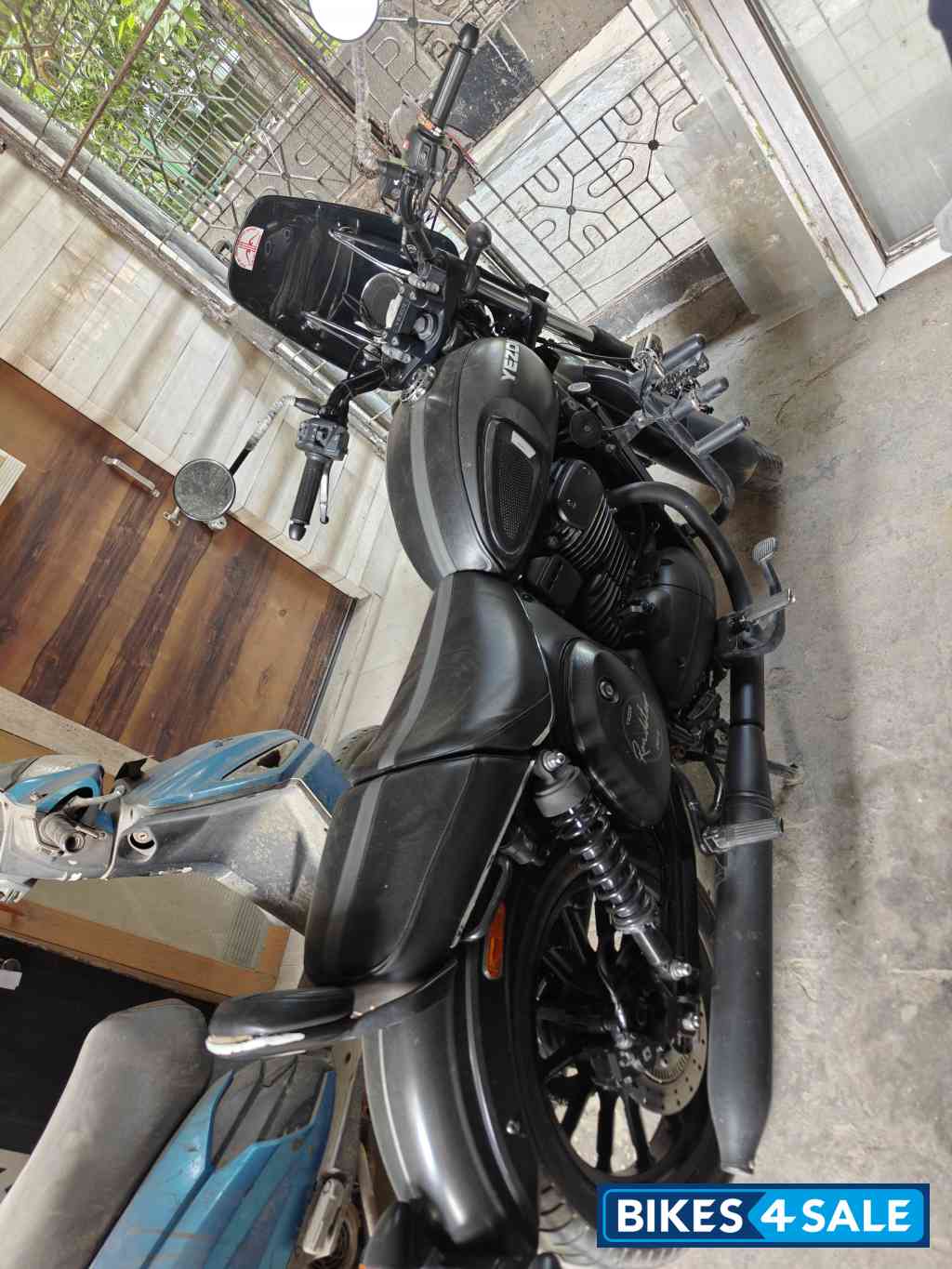 Dark Grey Yezdi Roadster Dark Dark Grey Yezdi Roadster Dark