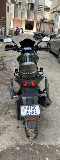 Bajaj Dominar 400 Disc