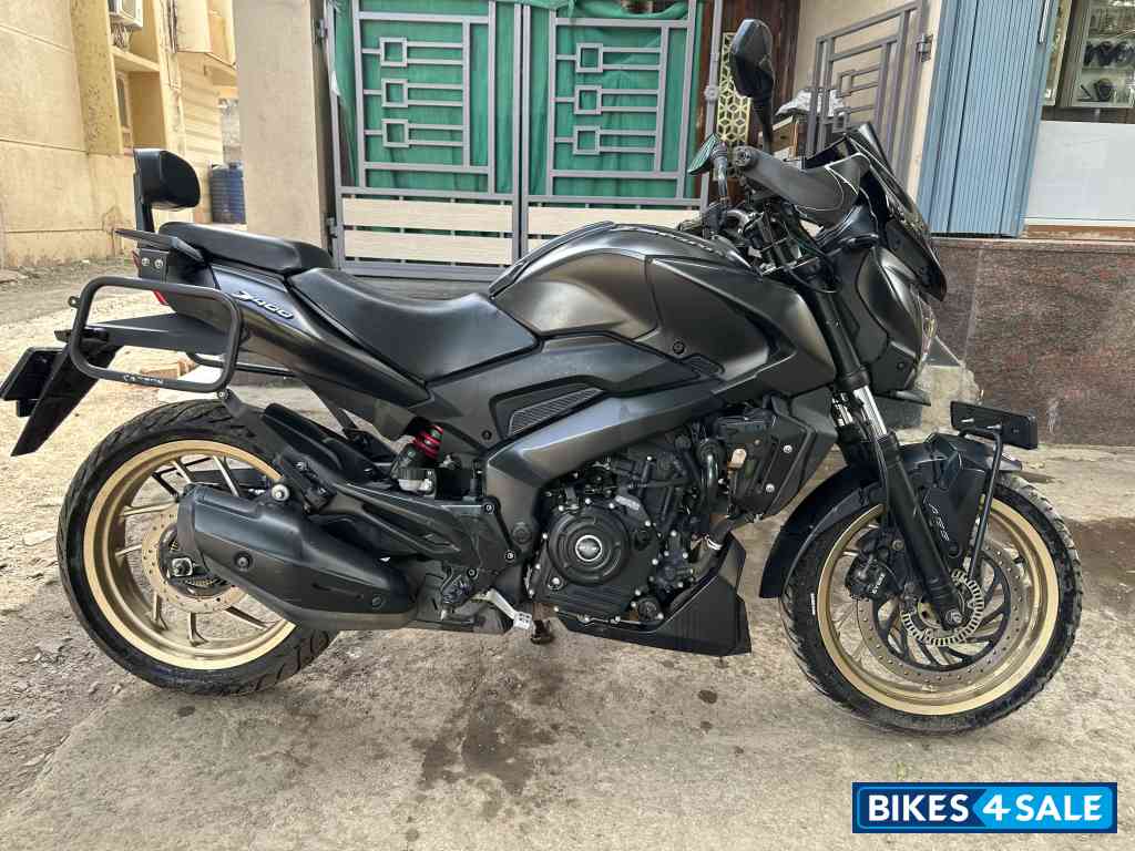 Bajaj Dominar 400 Disc Bajaj Dominar 400 Disc