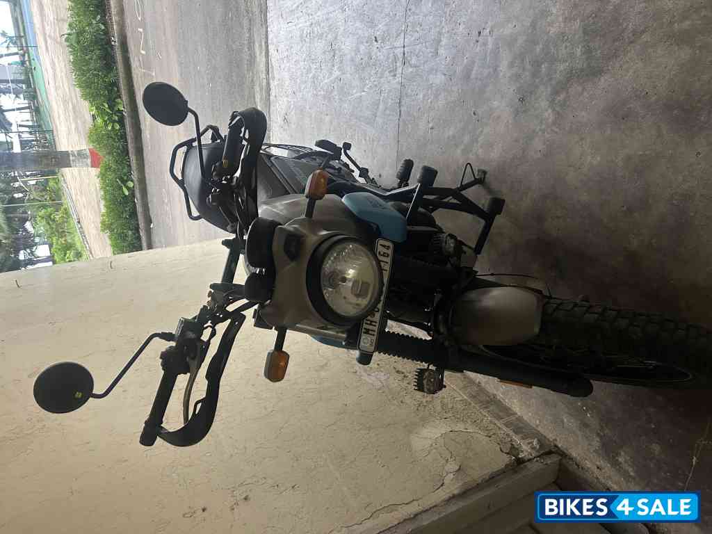 Royal Enfield Scram 411 Royal Enfield Scram 411