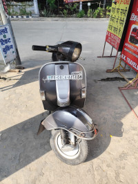 LML Vespa 2013 Model