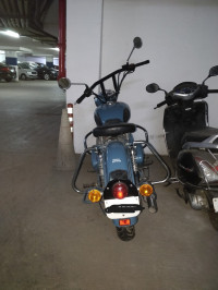 Squadron Blue Royal Enfield Classic 500
