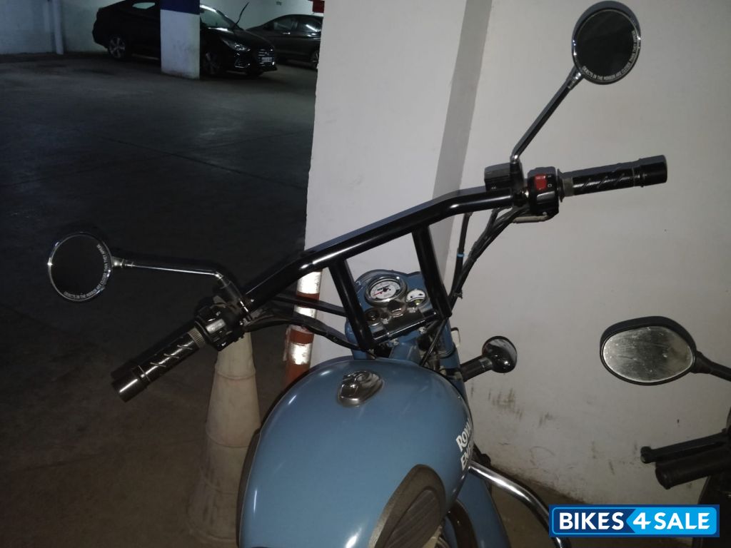Squadron Blue Royal Enfield Classic 500 Squadron Blue Royal Enfield Classic 500