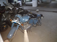 Squadron Blue Royal Enfield Classic 500