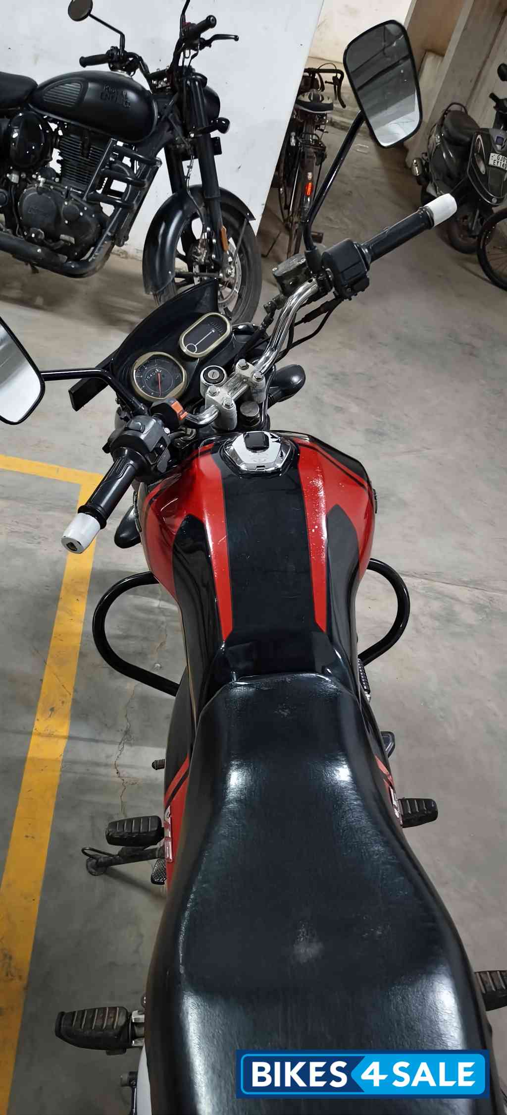 Black Bajaj V15