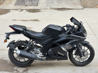 Black Yamaha YZF R15 V3