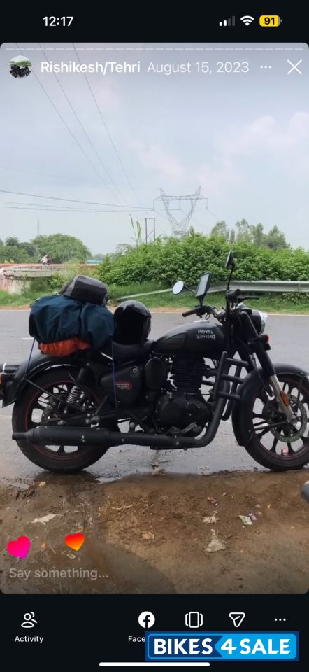 Royal Enfield Classic Stealth Black