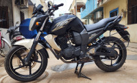 Black Yamaha FZ
