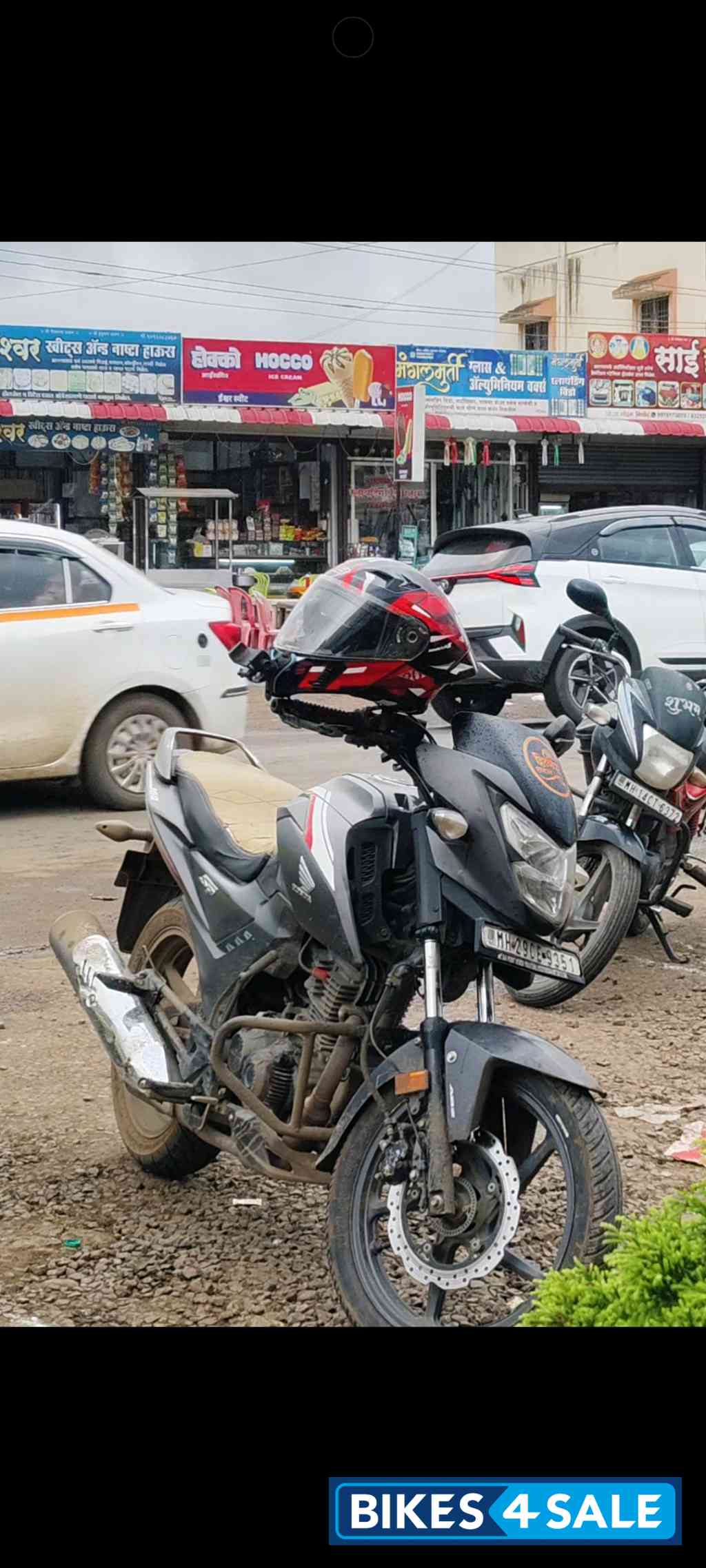 Gray Honda SP160 Single Disc