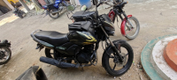 Military Green Yamaha Saluto 125