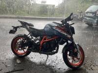 KTM Duke 390 2024