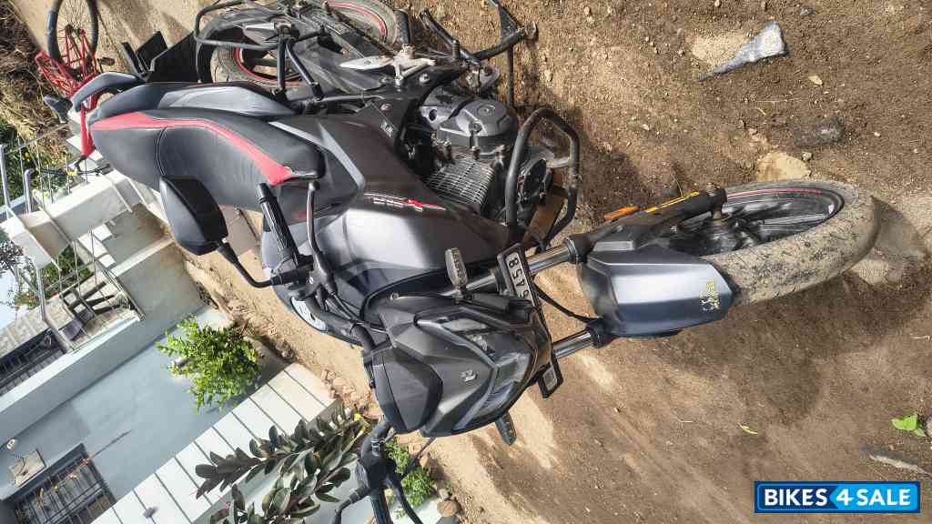 Maat Black Hero Xtreme 160R Stealth Edition