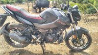 Maat Black Hero Xtreme 160R Stealth Edition