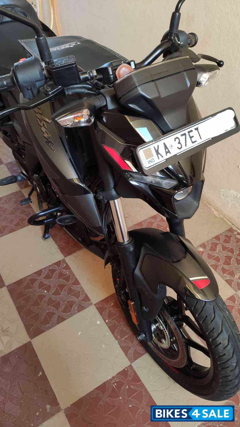 Bajaj Pulsar N160 Dual Channel ABS Bajaj Pulsar N160 Dual Channel ABS
