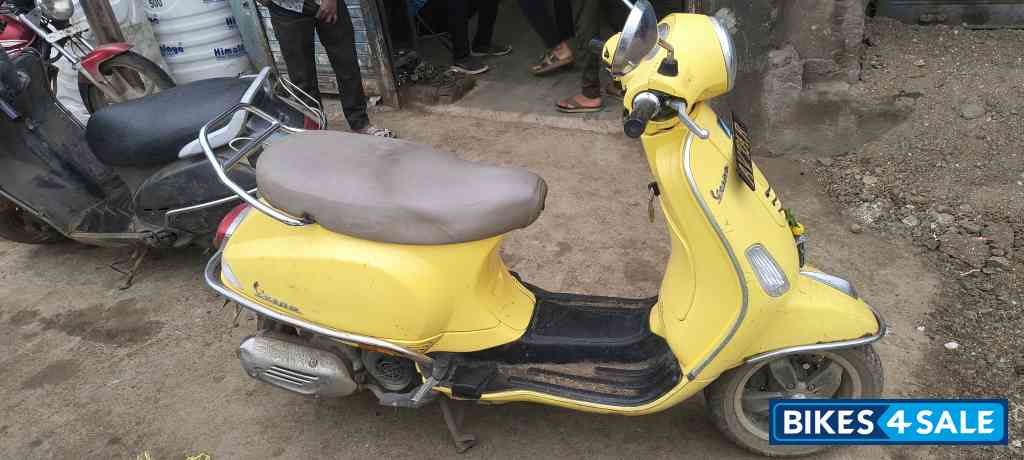Vespa VXL 125 BS6
