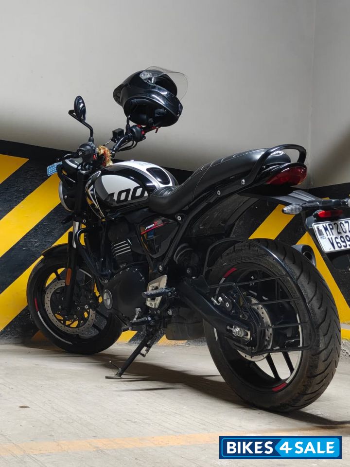 Triumph Speed T4 Triumph Speed T4