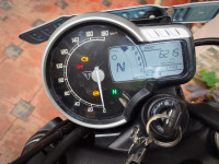 Triumph Speed T4