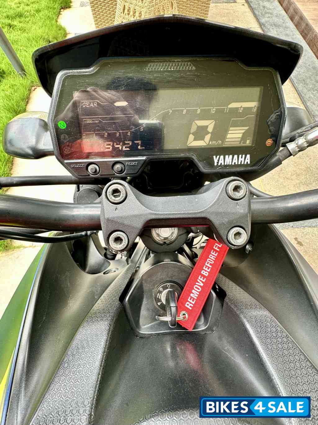Blue Yamaha MT-15 Blue Yamaha MT-15