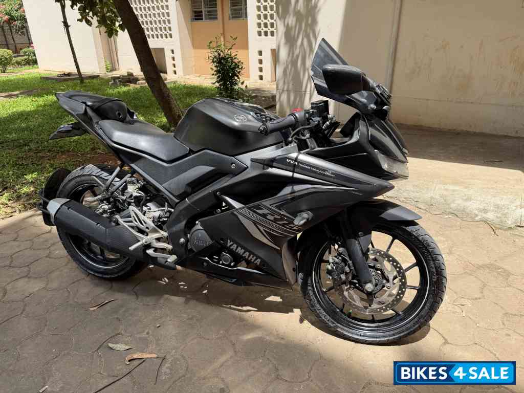 Yamaha YZF R15 V3