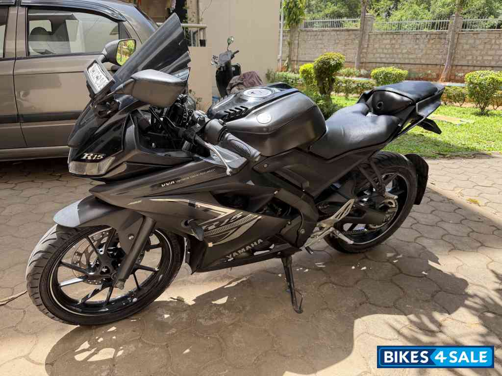 Yamaha YZF R15 V3