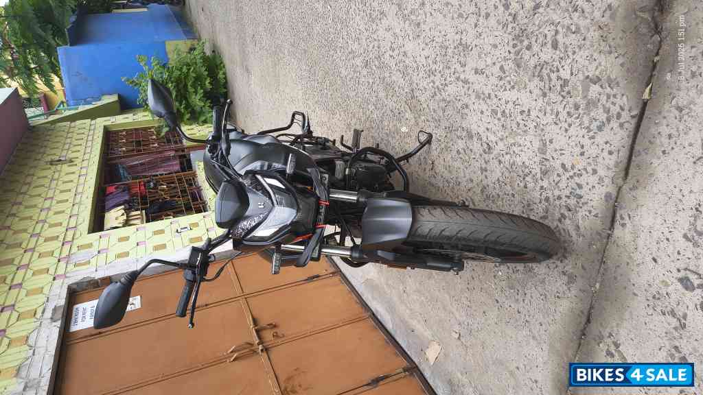 Stealth Black Hero Xtreme 160R