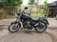Black Royal Enfield Thunderbird
