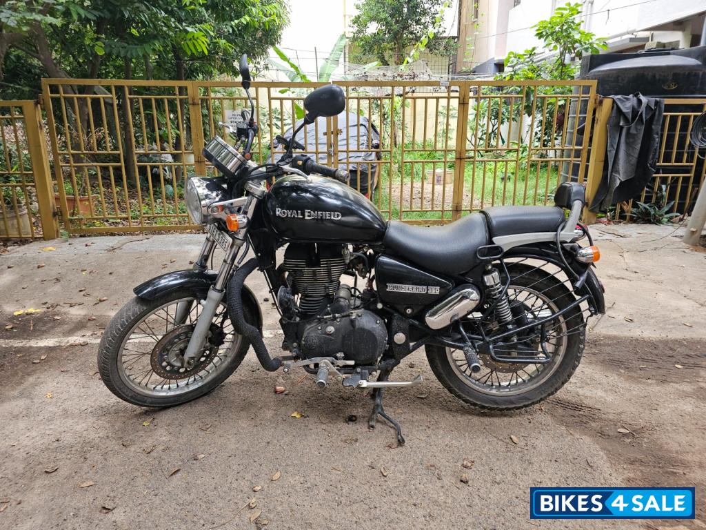 Black Royal Enfield Thunderbird