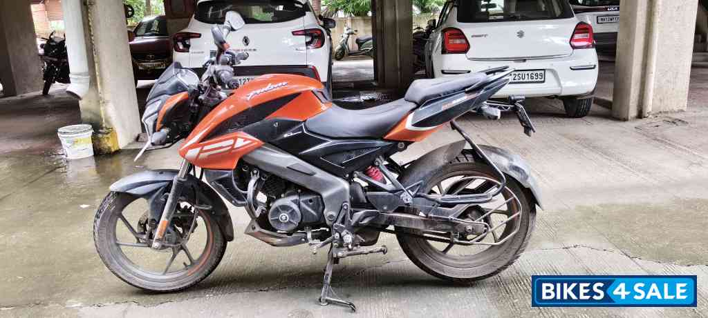 Fiery Orange Bajaj Pulsar NS125 BS6 Fiery Orange Bajaj Pulsar NS125 BS6