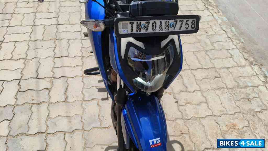 Matalic Blue TVS Apache RTR 160 4V Matalic Blue TVS Apache RTR 160 4V