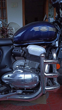 Jawa forty two BS6 2020 Model