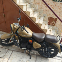 Royal Enfield Classic Desert Storm 2022 Model
