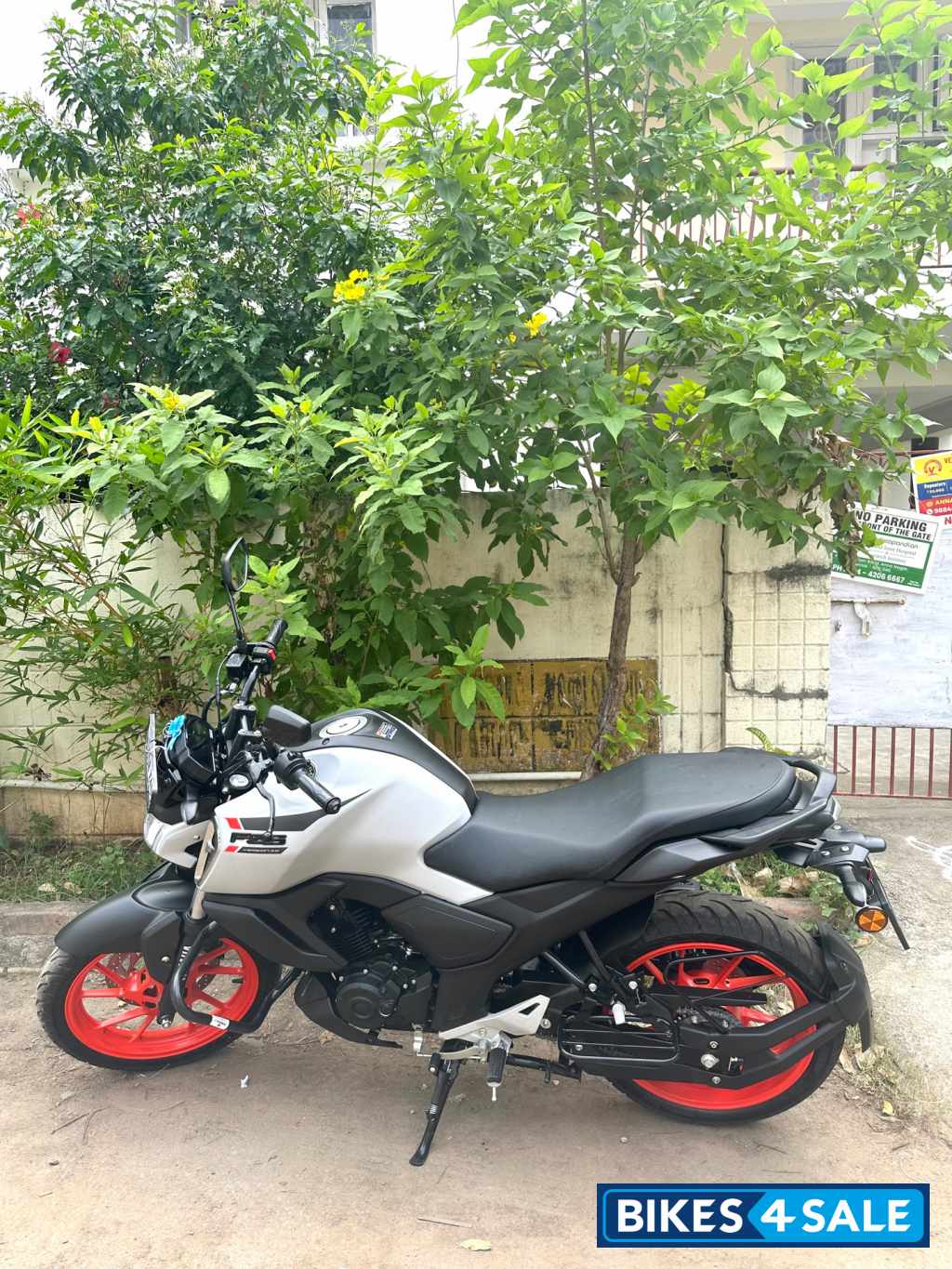 Yamaha FZ-S FI Ver 4.0