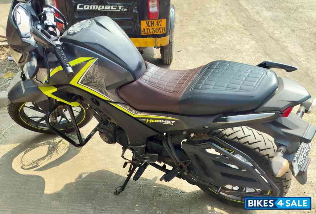 Honda CB Hornet 160R Honda CB Hornet 160R