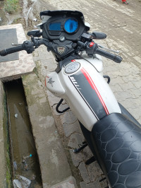 TVS Apache RTR 160 4V