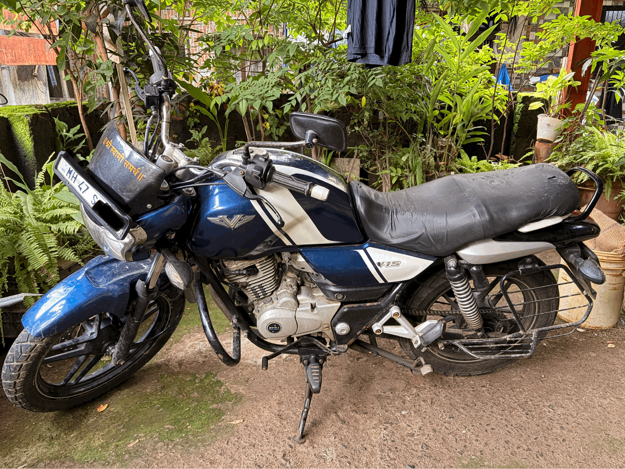 Bajaj V15 Bajaj V15