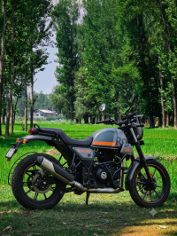 Royal Enfield Scram 440