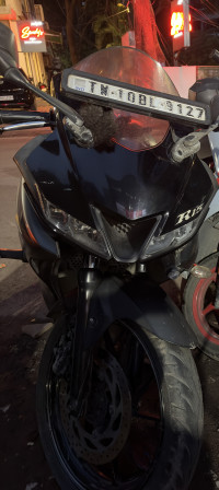 Black Yamaha YZF R15 V3 BS6