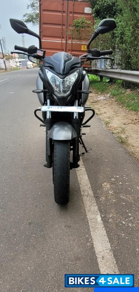 Bajaj Pulsar 200 NS