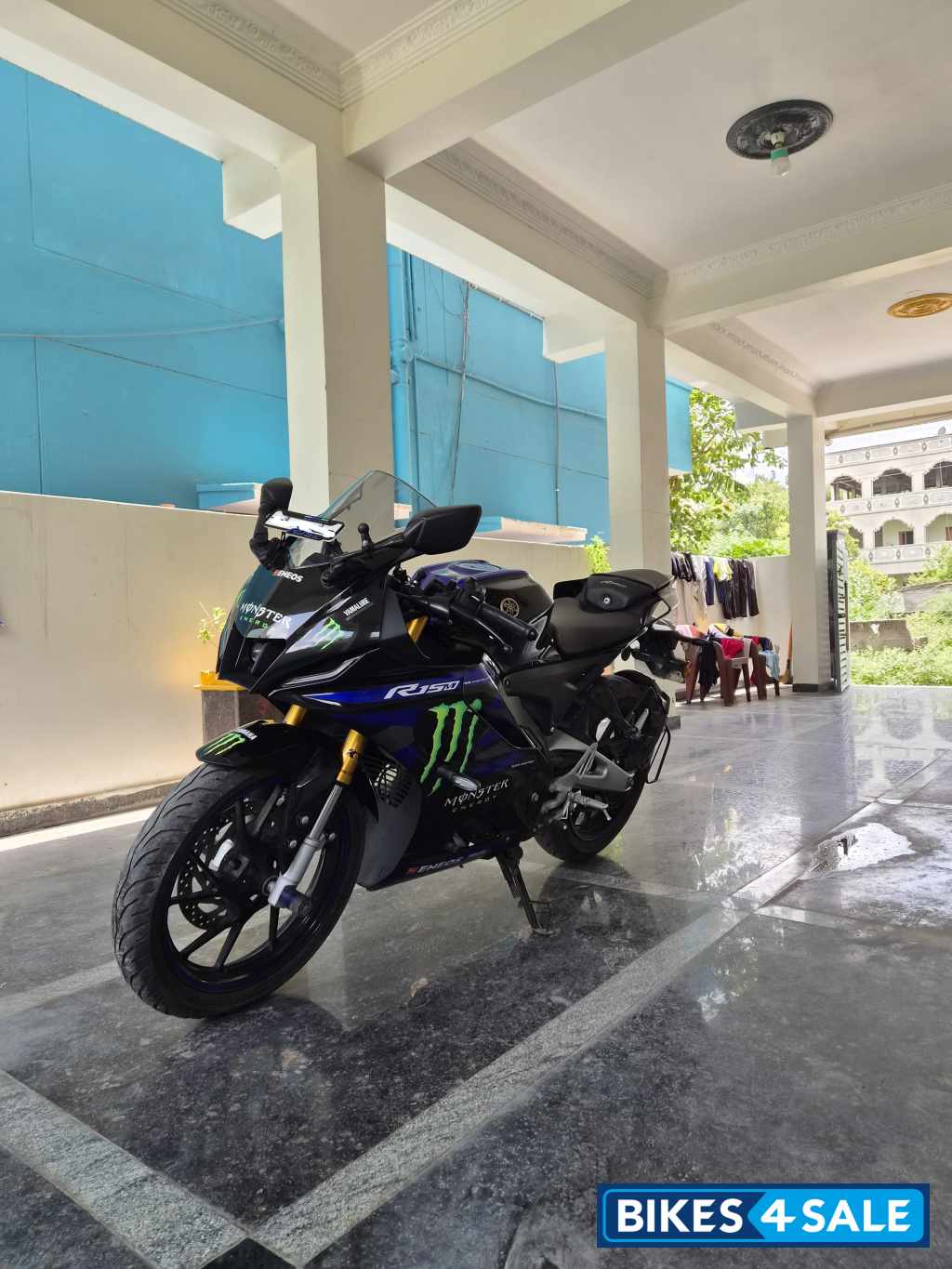 Yamaha R15M Monster Energy MotoGP Edition