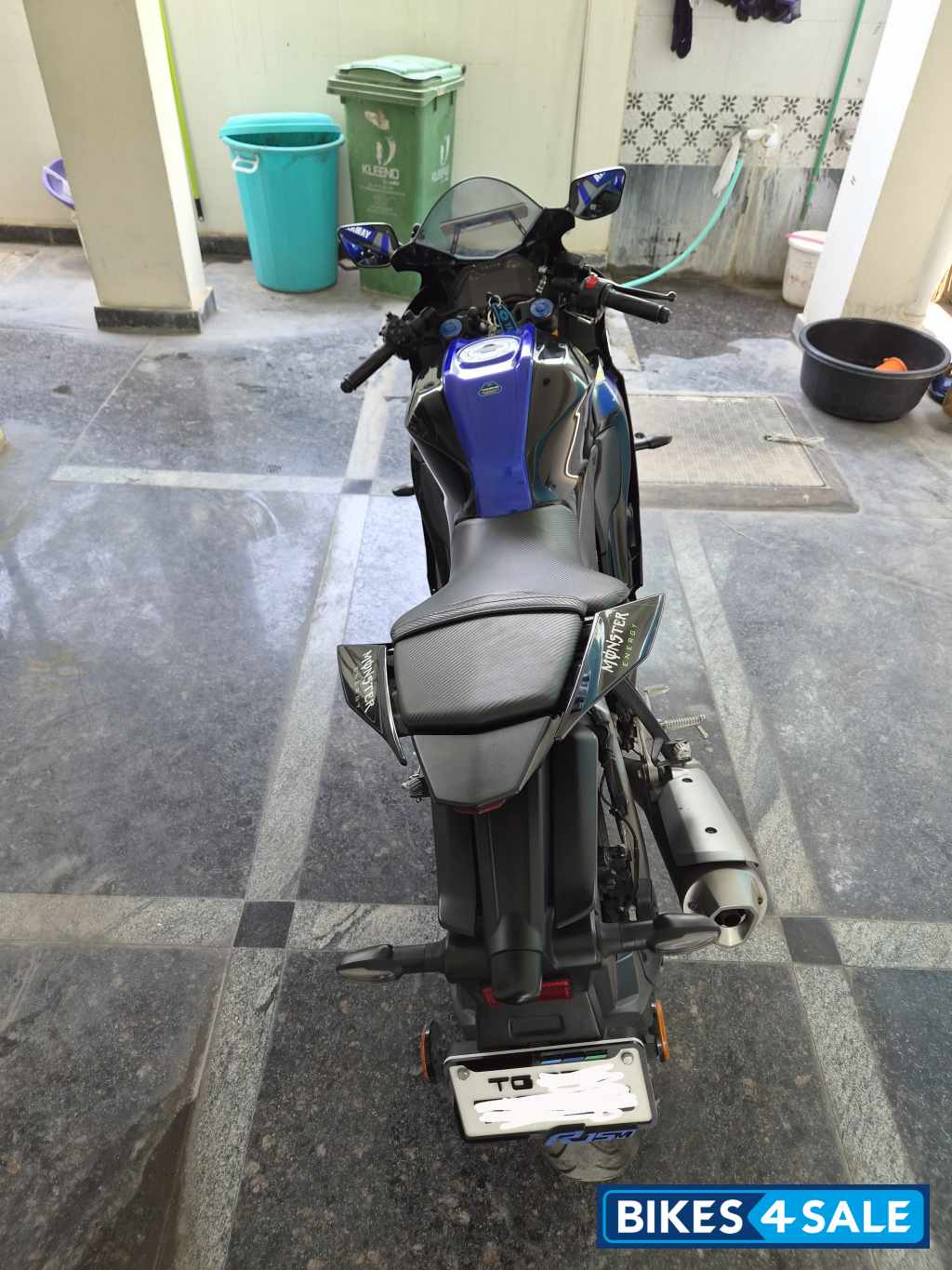 Yamaha R15M Monster Energy MotoGP Edition