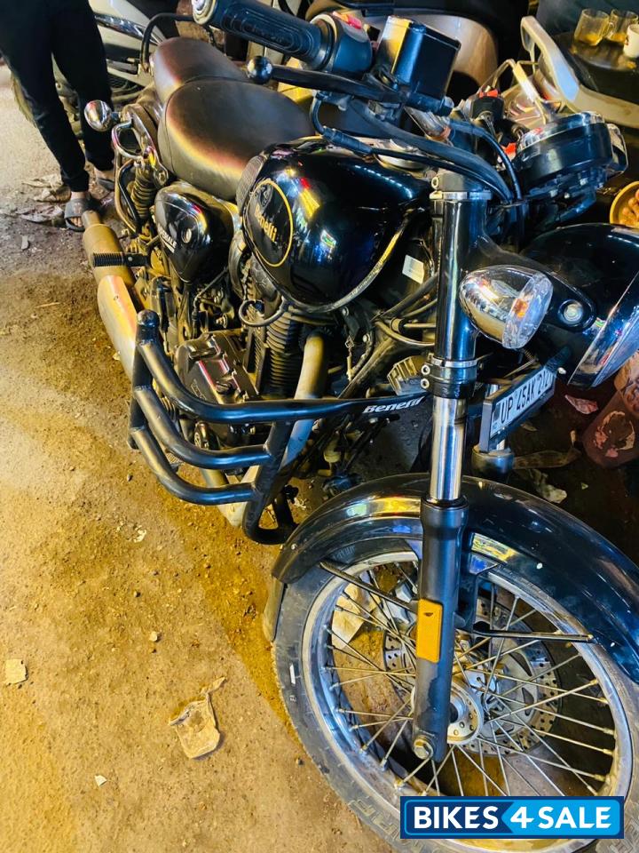 Black Benelli Imperiale 400 BS6 Black Benelli Imperiale 400 BS6