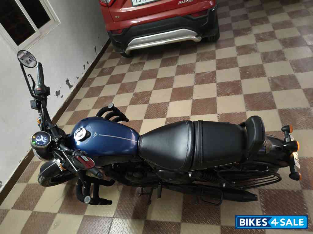Jawa  Yezdi Roadster