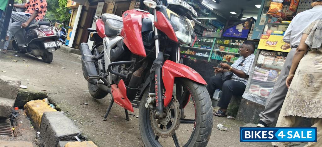 Red TVS Apache RTR 160 4V BS6 Red TVS Apache RTR 160 4V BS6