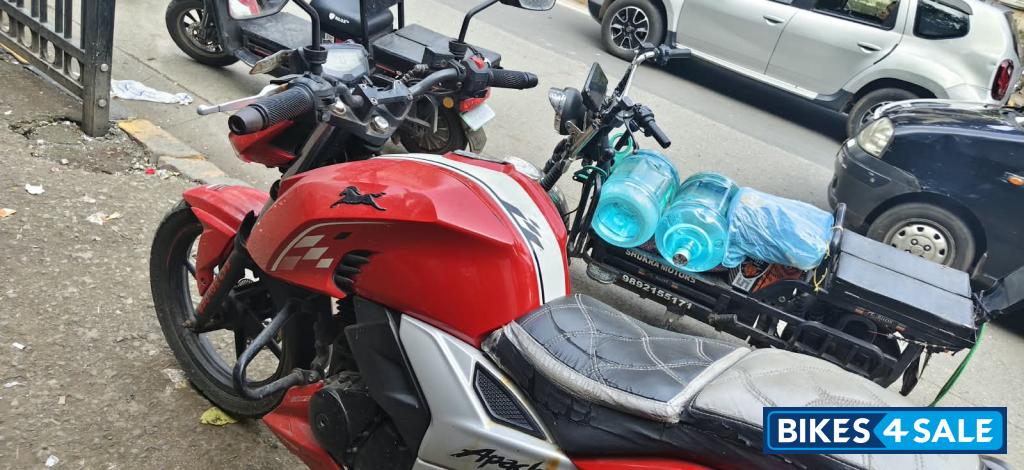 Red TVS Apache RTR 160 4V BS6 Red TVS Apache RTR 160 4V BS6