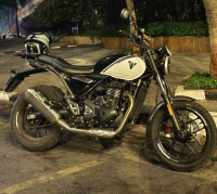 Triumph Speed T4