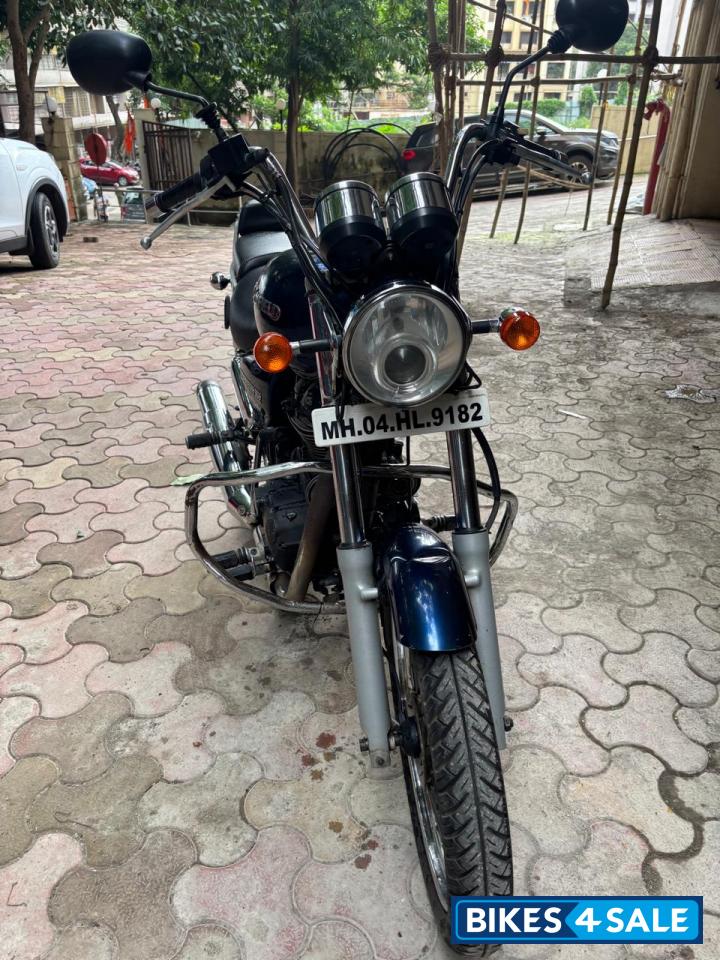 Blue Royal Enfield Thunderbird 350