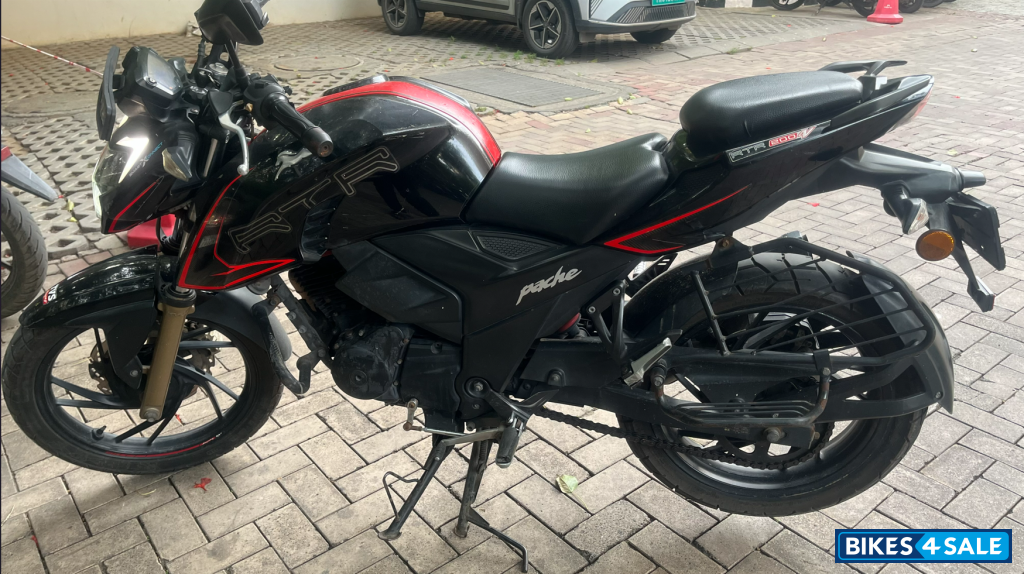 TVS Apache RTR 200 4V 2020